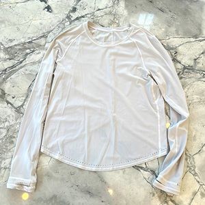 Women’s Lululemon Shirt